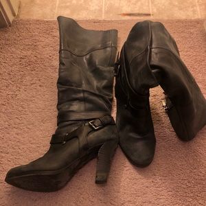 Guess boots